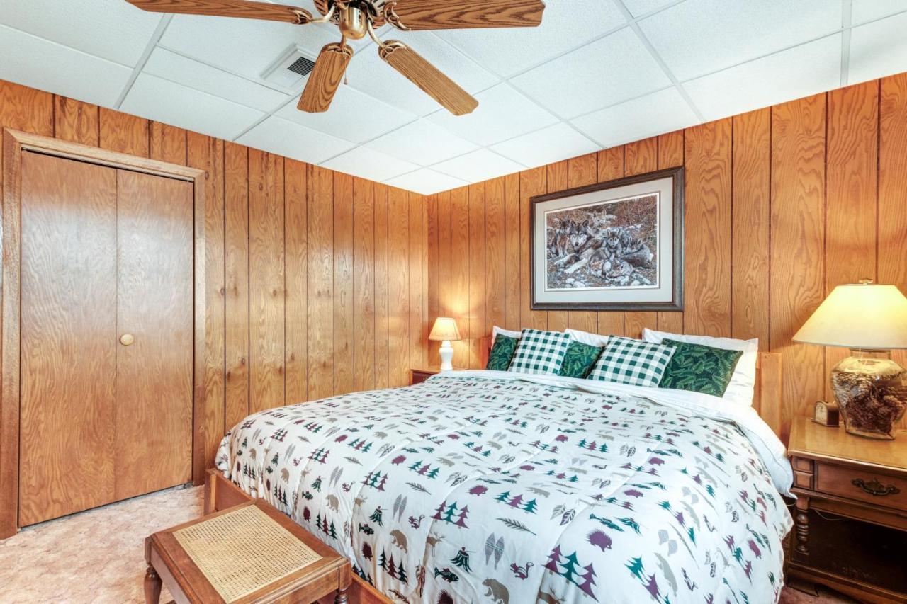 Hotter'S Cabin Sayner 外观 照片